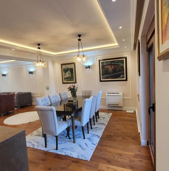 Izdaje se kuća u Staroj Varoši, Podgorica.